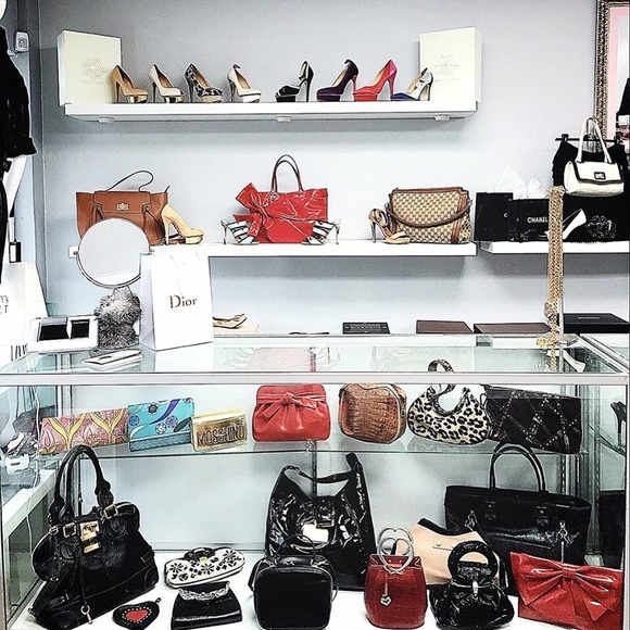 Meet your Posher, Doris - Picture 8 of 8